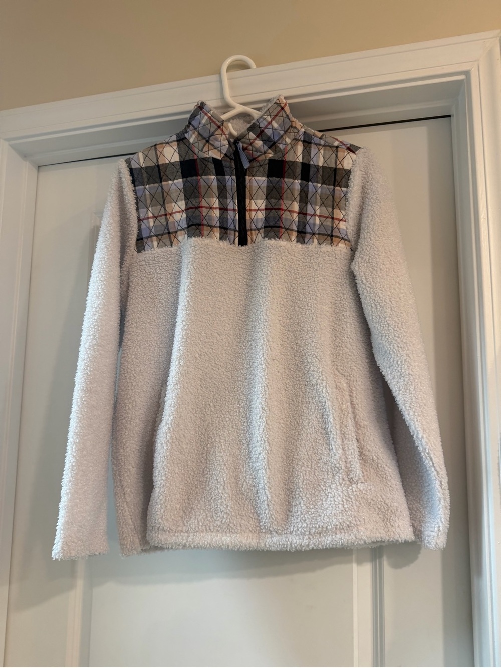 Vera Bradley Light Gray Sherpa Pullover with Plaid Yoke